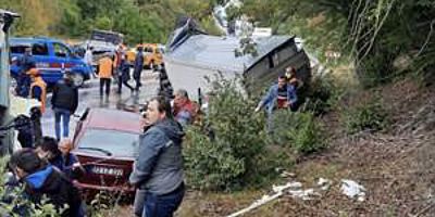 Kırklareli'nde zincirleme trafik kazasında 1 kişi öldü, 5 kişi yaralandı
