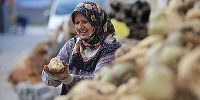 Kırklareli'nin şeker pancarı doğal pekmez olarak sofralarda yer alıyor