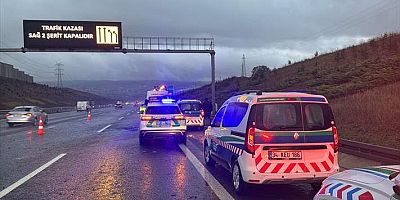 Kocaeli Kuzey Marmara Otoyolu'nda devrilen cipteki 4 kişi yaralandı