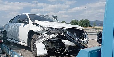 Kontrolden çıkan araç bariyere çarptı: 2’si çocuk 4 yaralı