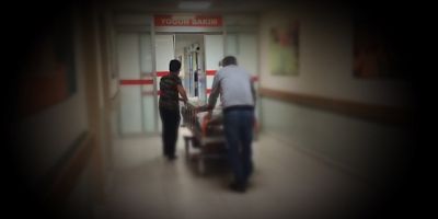 Kurşunla  mahallesinde iki motosiklet kafa kafaya çarpıştı