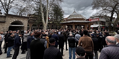 “Lafın bittiği, hareketin olması gerektiği bir dönemdeyiz”