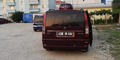 LÜKS ARAÇLARLA GELİP İNEGÖL'DE DİLENCİLİK YAPIYORLAR