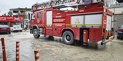 MAHSUR KALAN KEDİYİ KURTARAN İTFAİYE MEMURU ISIRILDI