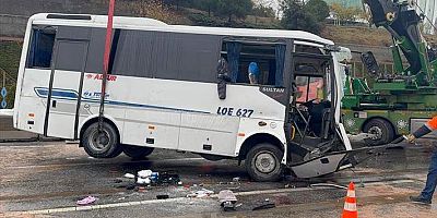Maltepe'de devrilen midibüsteki 1 kişi öldü, 7 kişi yaralandı