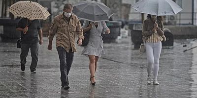 Meteoroloji'den çok sayıda il için sağanak yağış uyarısı