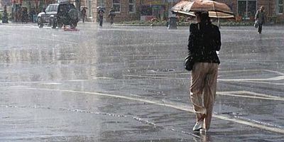 Meteoroloji'den çok sayıda şehir için sağanak yağış uyarısı