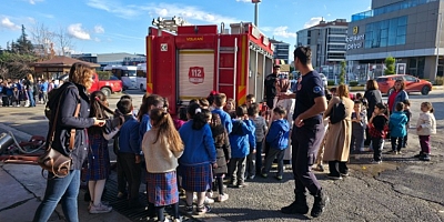 Minik Öğrencilerden İtfaiye’ye Ziyaret