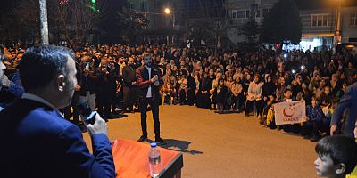 MİTİNG VAR NOKTA KADAR, MİTİNG VAR NOKTA KOYAR