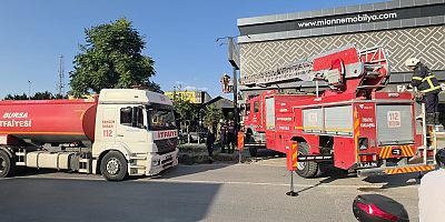 Mobilya Firmasının Deposunda Yangın Paniği