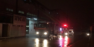 Mobilya sanayisinde baca yangını korkuttu 