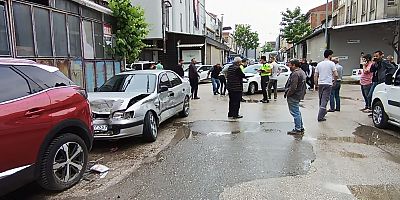 Mobilya sanayisinde kaza; 1 yaralı