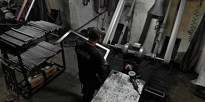 Mobilyanın tamamlayıcısı metal ürünler İnegöl'den 63 ülkeye ihraç ediliyor