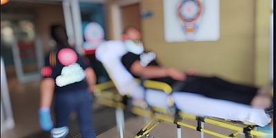 MOTORSİKLET SÜRÜCÜSÜ YARALANDI