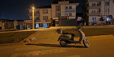 MOTOSİKLET SÜRÜCÜSÜ KAZADA YARALANDI