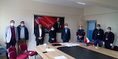 ÖĞRETMENLER GÖNÜLLÜ ÇALIŞIYOR