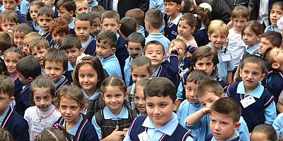 Okullarda ara tatil sonrası ilk ders zili çaldı