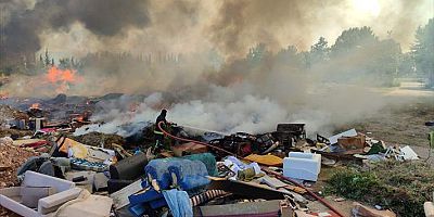 Orhangazi'deki otokros pisti sahasına dökülen atıklar alev aldı