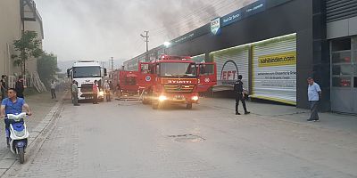 OTO EKSPERTİZ İŞLETMESİ KÜLE DÖNDÜ