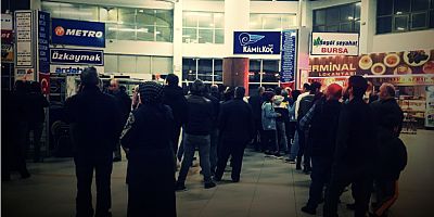 Otogarlarda Tatil Yoğunluğu