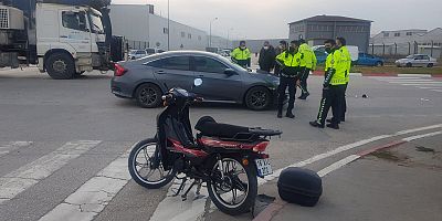 Otomobil ile çarpışan motosikletin sürücüsü ağır yaralandı