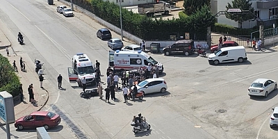 Otomobil ile çarpışan motosikletteki çift yaralandı