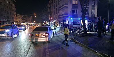 Otomobil ile motosiklet çarpıştı: 1 yaralı