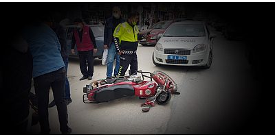 Otomobilin çarptığı motosikletteki 1 kişi yaralandı