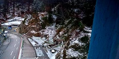 Oylat'a sezonun ve yeni yılın ilk karı düştü
