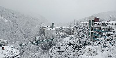 Oylat’ta ‘beyaz’ güzellik