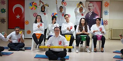 Özel öğrencilerden yıl sonu etkinliği