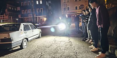 Park Halindeki Araçların Lastikleri Kesildi: Polis İnceleme Başlattı