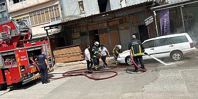 Park halindeki araçta yangın 