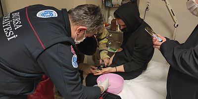 Parmağına sıkışan Yüzüğü itfaiye çıkardı