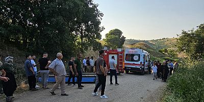 Römorkun altında kalan çocuk yaralandı