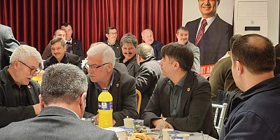 Saadet Partisi İnegöl Teşkilatı’ndan Muhtarlara İftar Programı