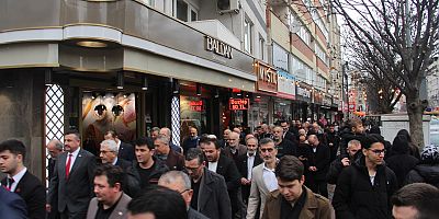 SAADET PARTİSİ LİDERİ ARIKAN İNEGÖL’DE VATANDAŞLA BULUŞTU