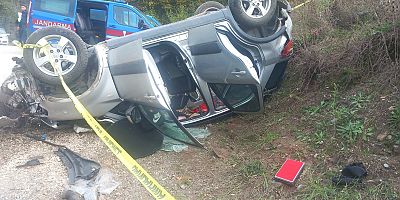 Sakarya’da D-140’ta feci kaza: Araç şarampole uçtu, 1 ölü 3 yaralı