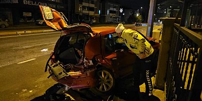 Sapanca'da iki otomobilin çarpıştığı kazada 1 kişi yaralandı