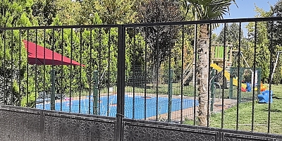 Sara nöbeti geçiren 4 yaşındaki çocuk havuza düştü