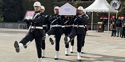 Şehit Polis Memuru Ogün Yürümez İçin Tören Düzenlendi
