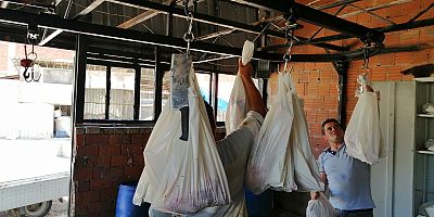 Selzede ailelere İnegöl’den kurban desteği