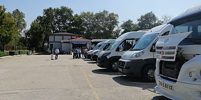 SERVİS ARAÇLARI DENETLENDİ