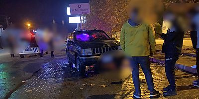 Seyir halindeki cip alev aldı