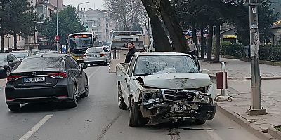 Seyir halindeki kamyonette kalp krizi geçiren sürücü yaşamını yitirdi