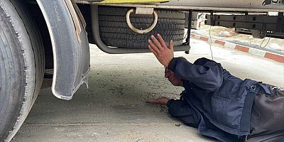 Sınır kapısı yolundaki tesisler 