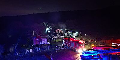 Sobadan Çıkan Yangın Çiftliği Küle Çevirdi