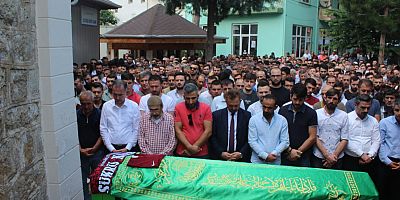 SON YOLCULUĞUNA UĞURLANDI