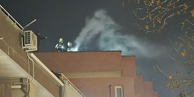 SÜLEYMANİYE MAHALLESİNDE ÇATI KATINDA YANGIN