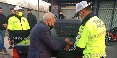 Sürücüsüz aracı anayol üzerinden çeken kişiye cezai işlem uygulandı